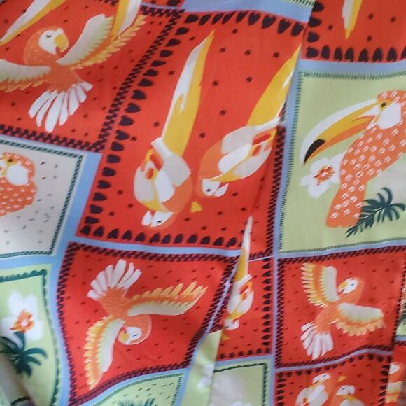 Live 4 Truth Parrot Print Maxi Dress Full Button Front NEW Tropical Vacation‎ - Picture 5 of 9